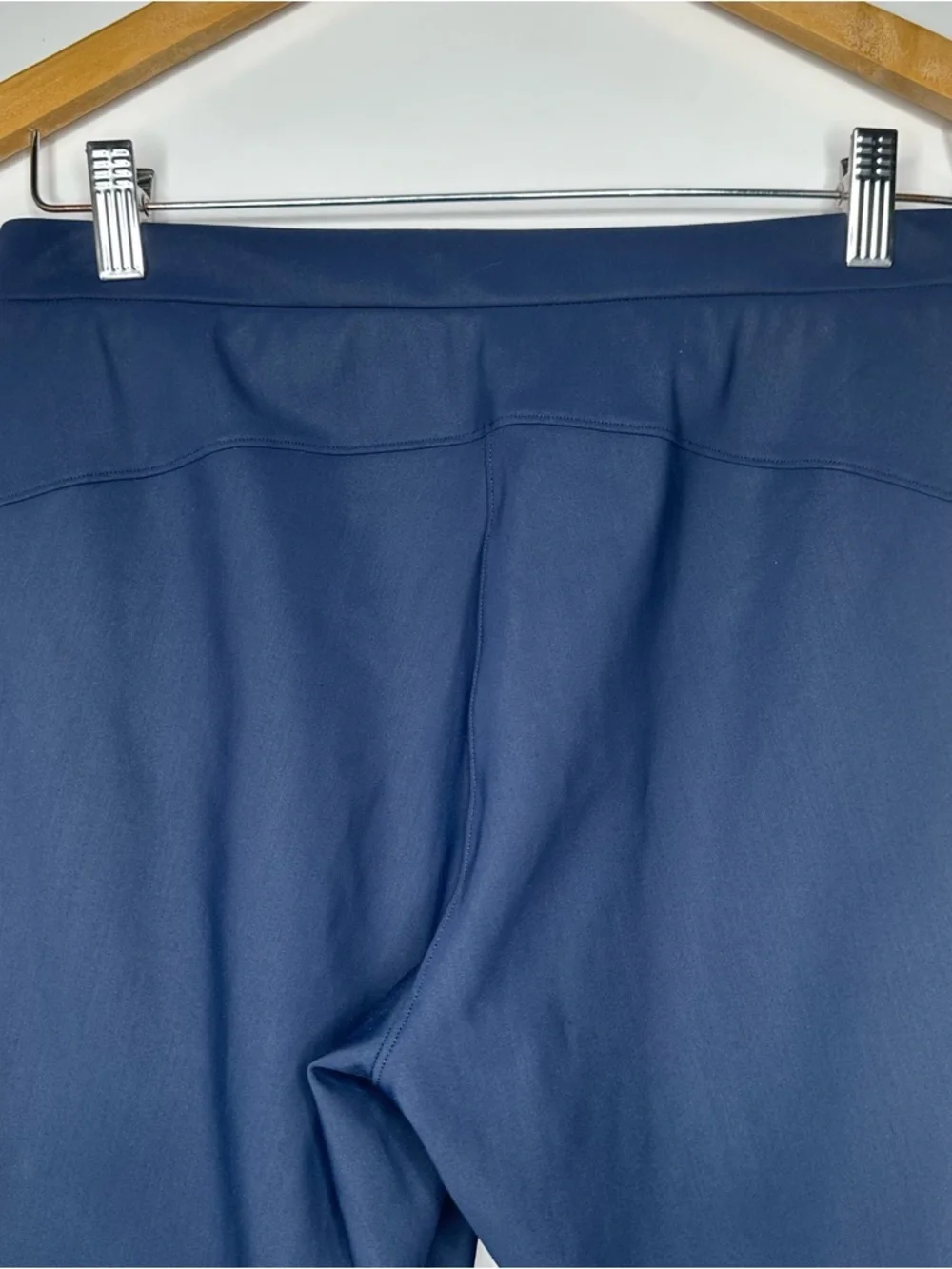 Lululemon True Navy On The Move Pant *28